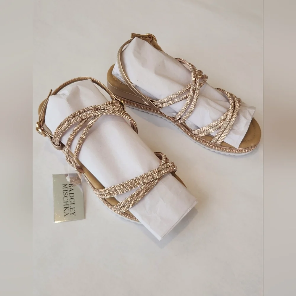 NEW! || BAGDLEY MISCHKA || Angela platform, rose gold, strappy sandals sz 4